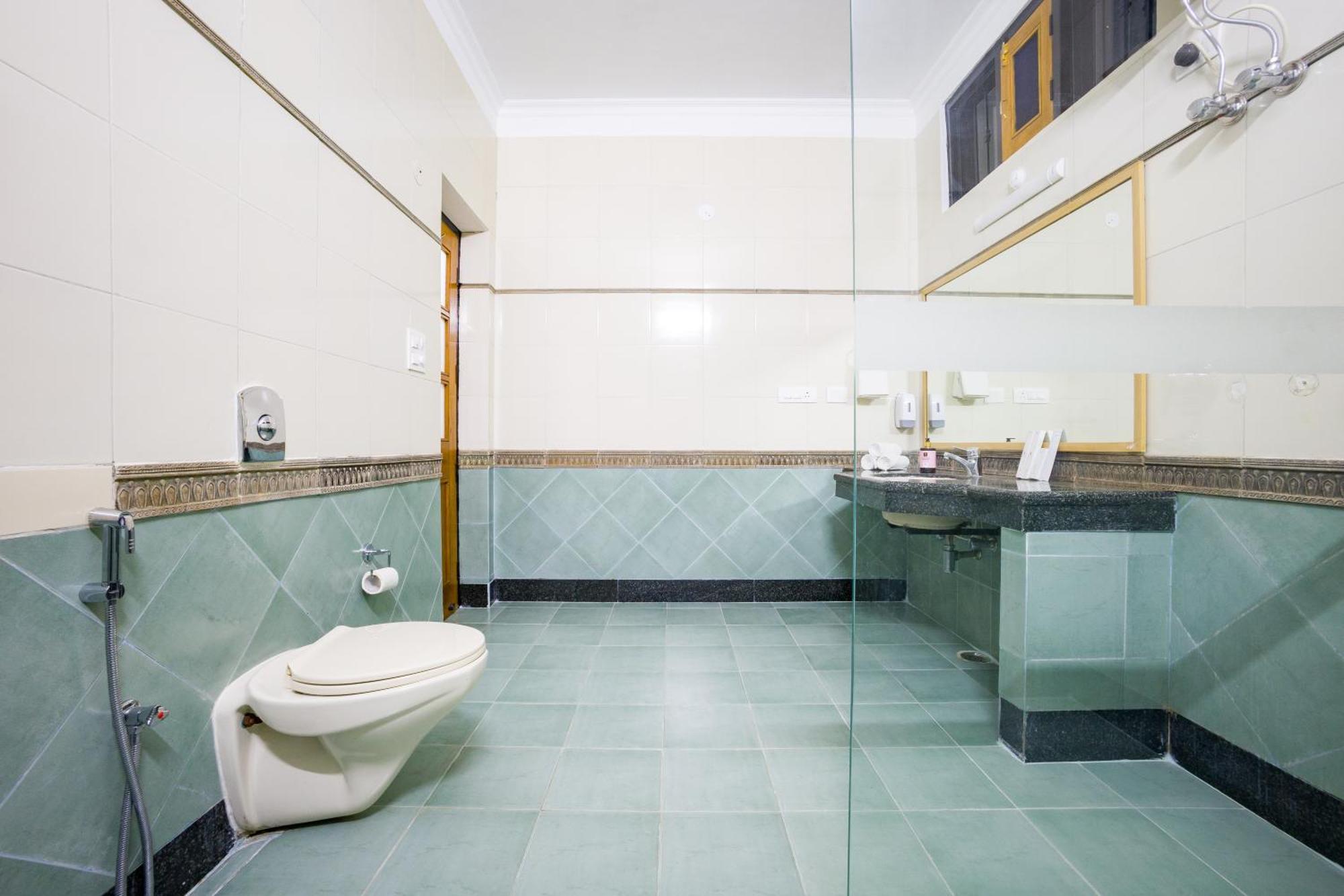 Alaya Stays Mehar Villa - 3 Bhk With Garden & Scenic Views Kasauli Eksteriør bilde